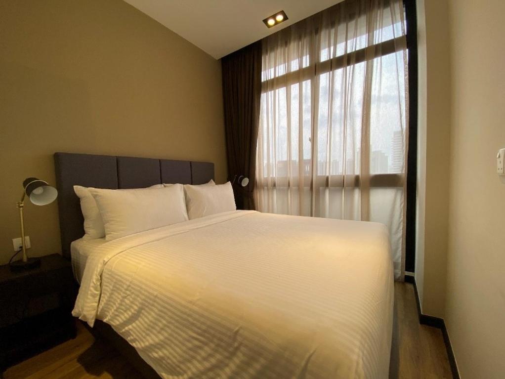 Momentus Serviced Residences Novena Szingapúr Kültér fotó