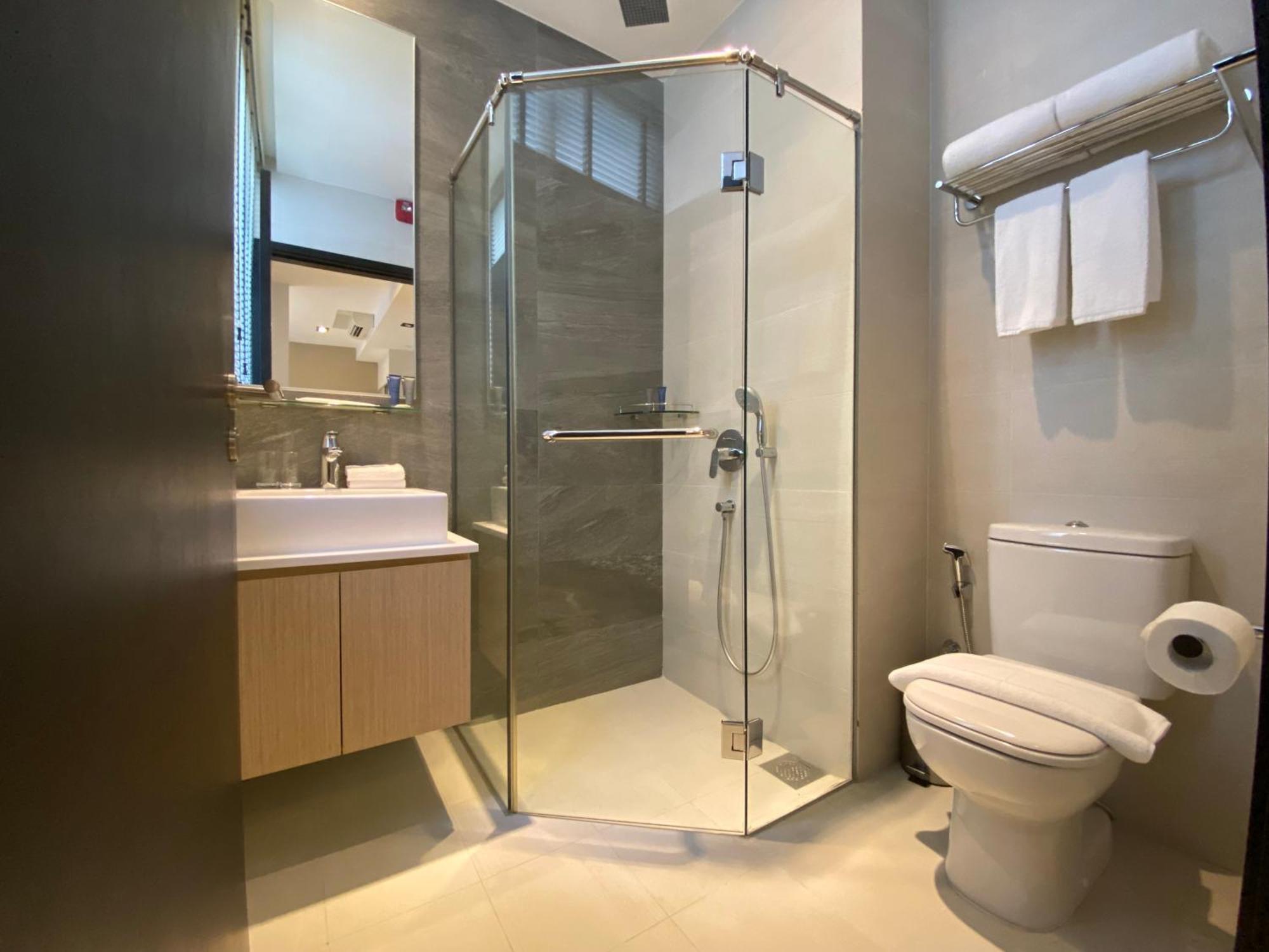 Momentus Serviced Residences Novena Szingapúr Kültér fotó